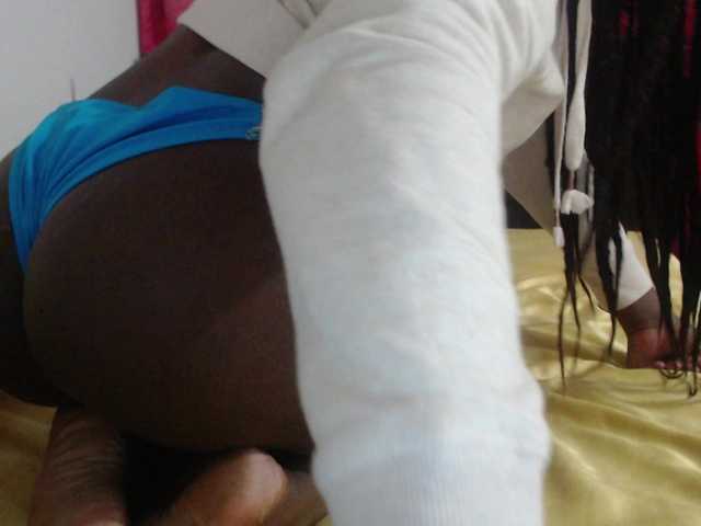 Live sex webcam photo for Daizy-cooper #269267162