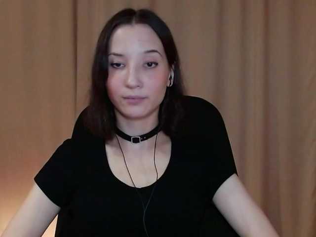 Live sex webcam photo for RenieCalm #269266595