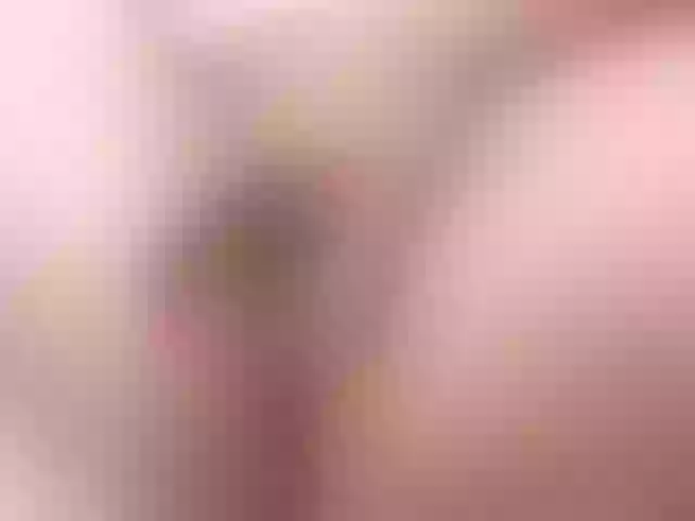 Live sex webcam photo for leahbella21 #269270888