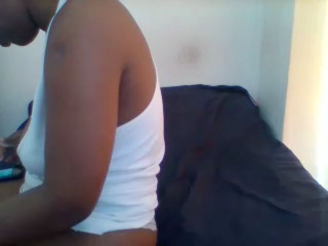 Live sex webcam photo for LaraDark #269274043