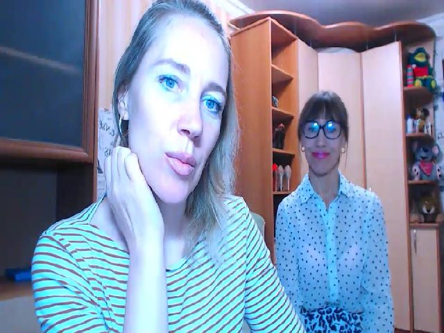 Live sex webcam photo for Oly_nice_ #269277365