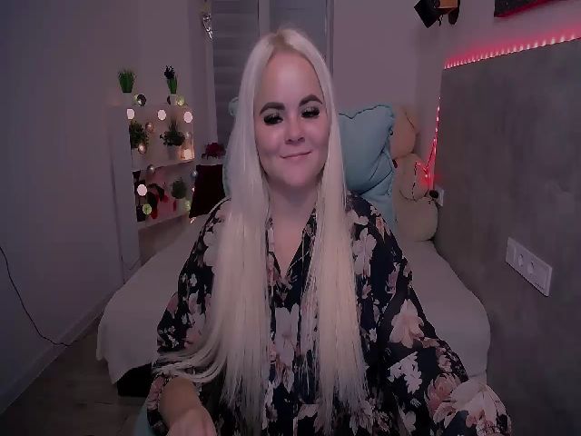 Live sex webcam photo for Jenni__fer #269283367