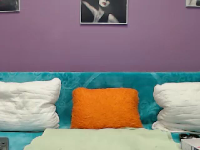 Live sex webcam photo for PinkChristine #269277640