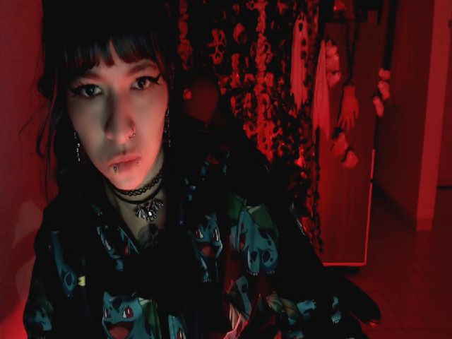 Live sex webcam photo for umaru_michae #269270156