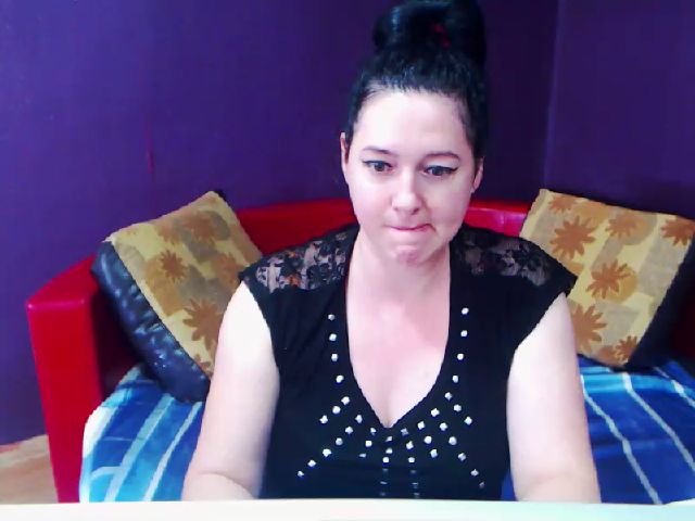 Live sex webcam photo for SlaveMeRubyX #269273582