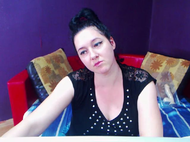 Live sex webcam photo for SlaveMeRubyX #269273862