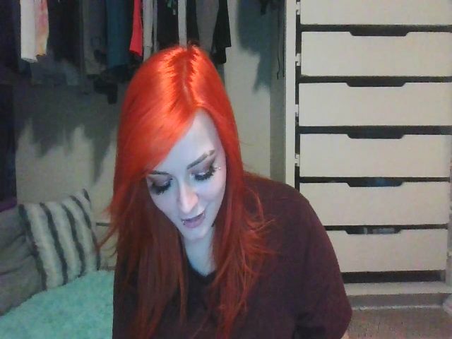 Live sex webcam photo for FloraSky #269281795