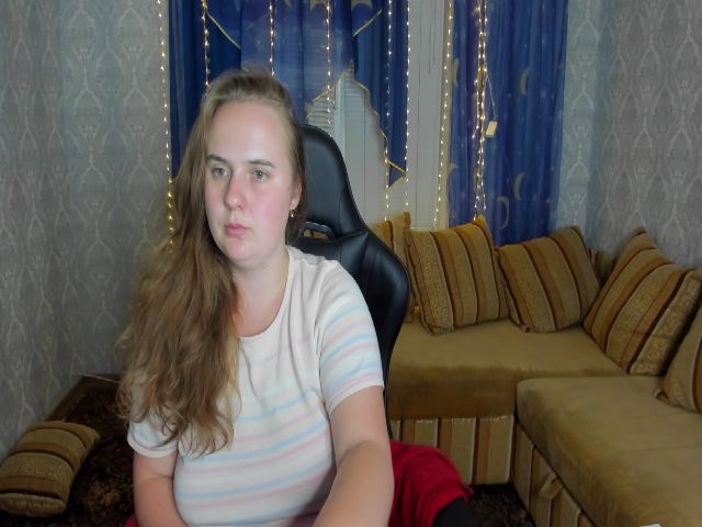 Live sex webcam photo for MaryKent #269281358