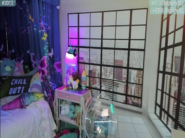 Live sex webcam photo for April #269269996