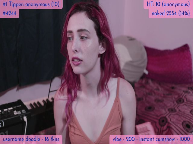 Live sex webcam photo for LylacDoll #269267669