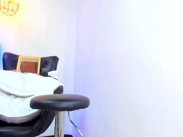 Live sex webcam photo for Kassandra_bbw #269274621