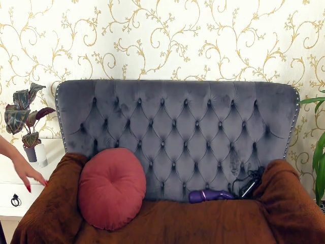 Live sex webcam photo for KeysyRock #269282671