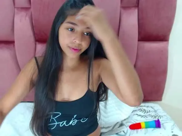 Live sex webcam photo for JessyVega #269266907