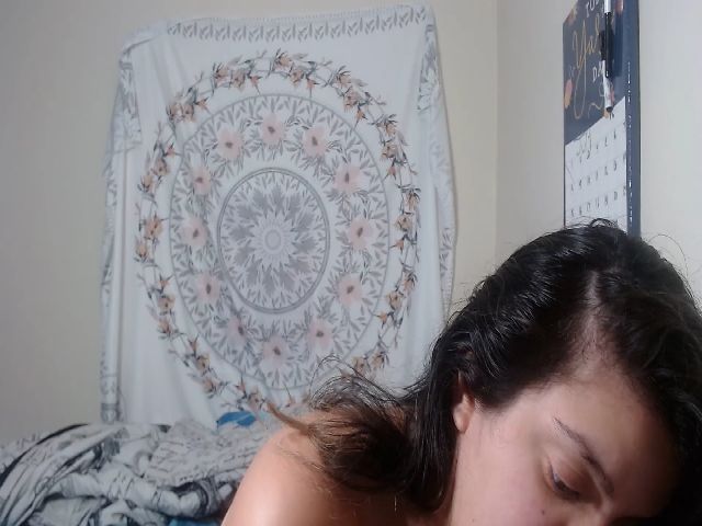 Live sex webcam photo for Lil_Monster22 #269279040