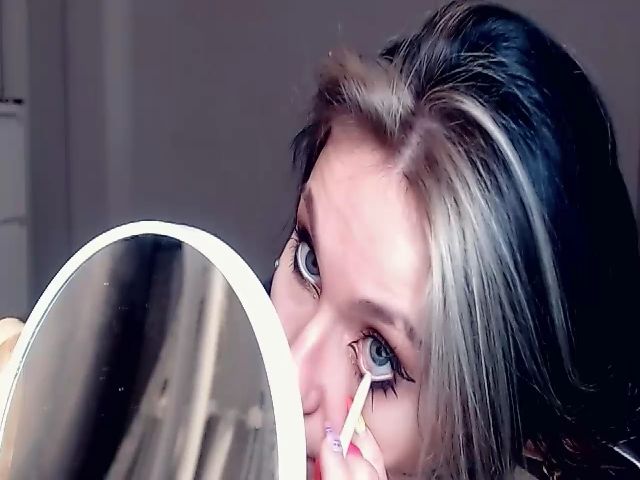 Live sex webcam photo for Hella_Hell #269277706