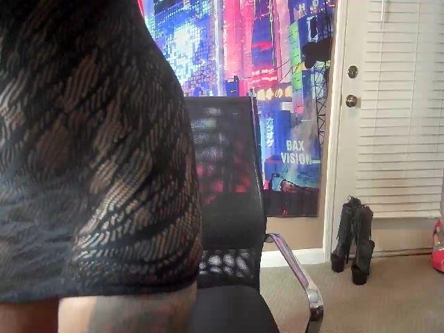 Live sex webcam photo for AshleyStar01 #269283172