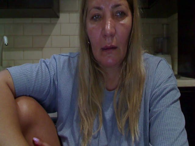 Live sex webcam photo for HeyHeyGrey #269268864