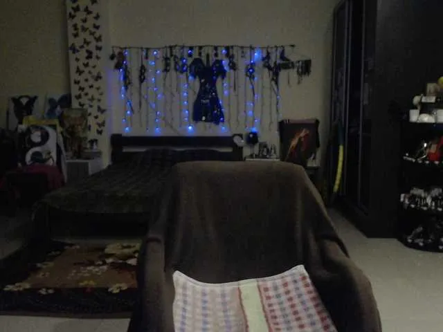 Live sex webcam photo for BlackCatxx #269284741