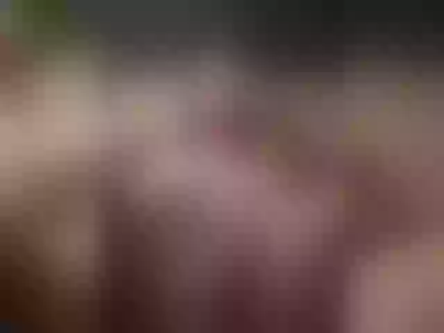 Live sex webcam photo for esterjohns #269284308