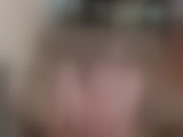 Live sex webcam photo for Evocative1 #269288306
