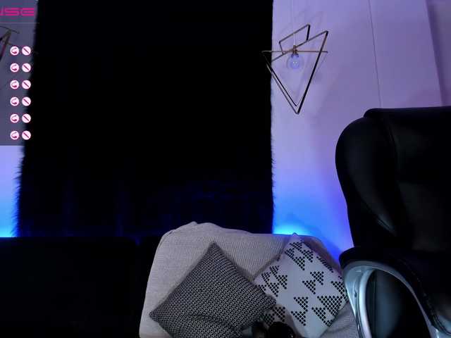 Live sex webcam photo for JennaOlson #269288837