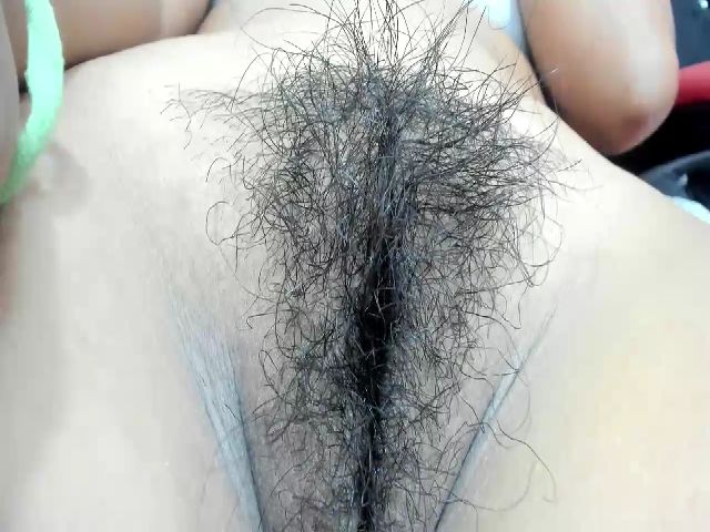 Live sex webcam photo for Roxana_06 #269297050