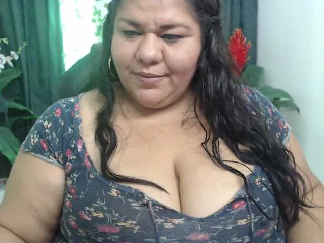 Live sex webcam photo for estrella-row #269285139