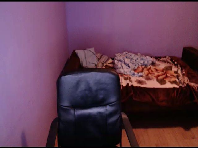 Live sex webcam photo for LoveJulliette #269297119