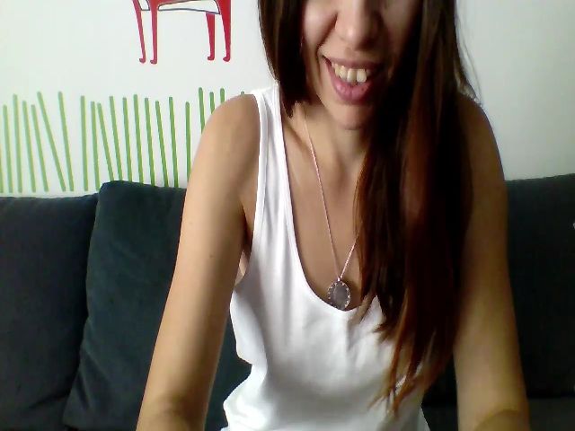 Live sex webcam photo for FoxMoony #269290842