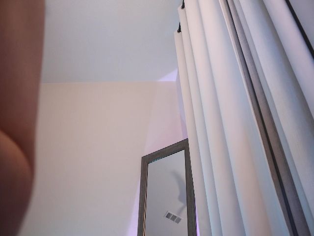 Live sex webcam photo for MissYami #269296589