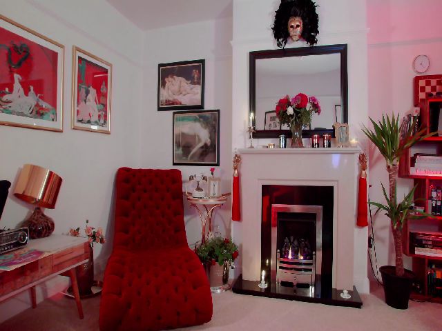 Live sex webcam photo for AgentTease #269298158