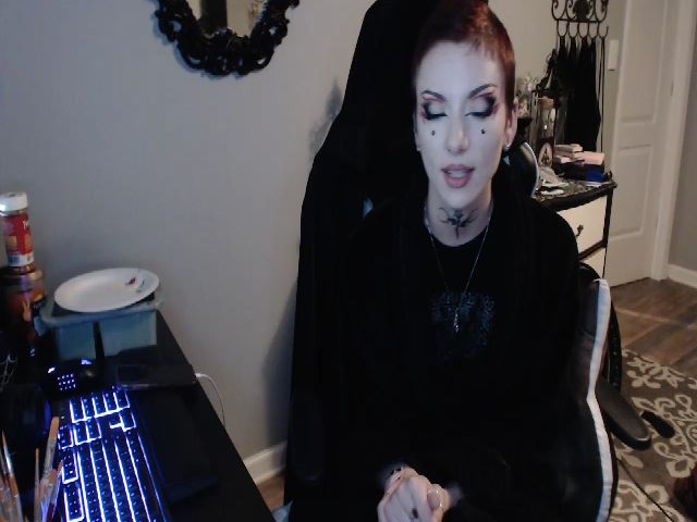 Live sex webcam photo for Painbaby #269286297