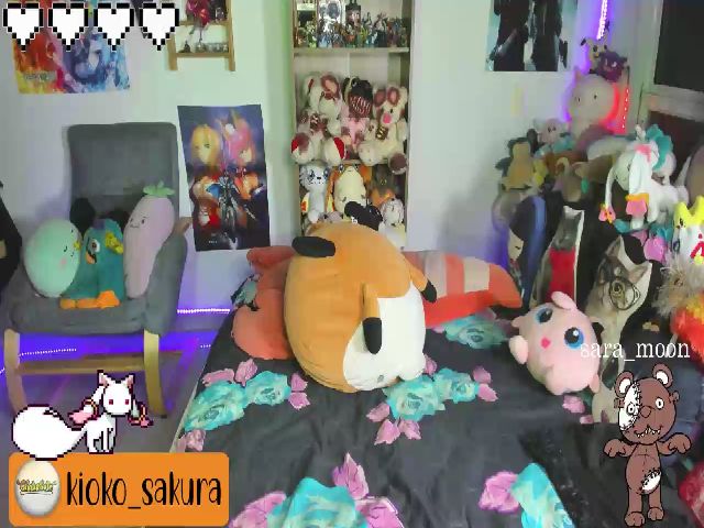 Live sex webcam photo for Sara_Skys #269289507