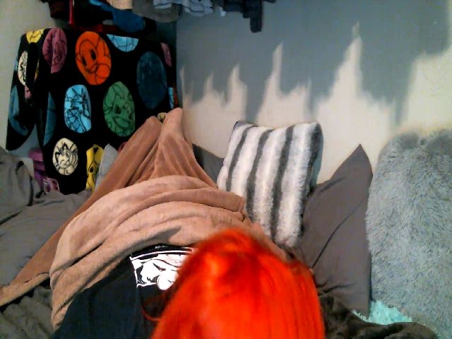 Live sex webcam photo for FloraSky #269296565