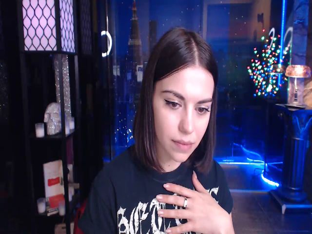 Live sex webcam photo for sunn_o #269289693