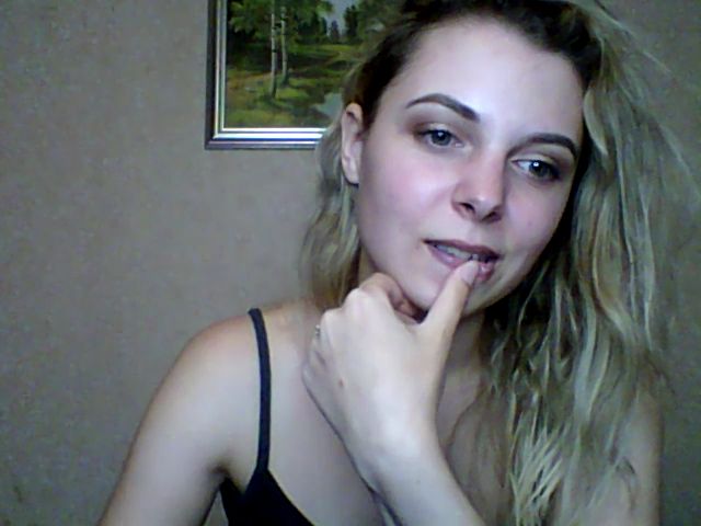 Live sex webcam photo for BreeAngel #269290907