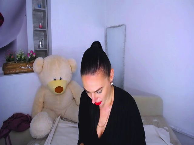 Live sex webcam photo for Laura_Smith #269289670