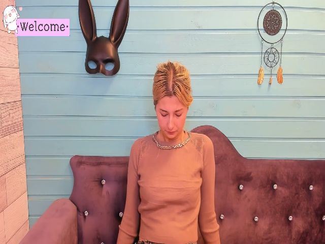 Live sex webcam photo for Harperallgood #269286219