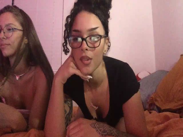 Live sex webcam photo for GoddessDanika #269287036