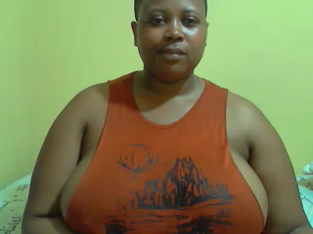 Live sex webcam photo for Longlove2 #269296546