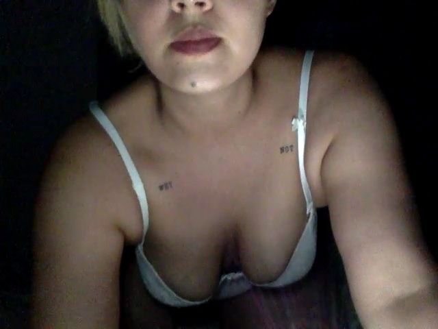 Live sex webcam photo for Alicenicolle #269289698