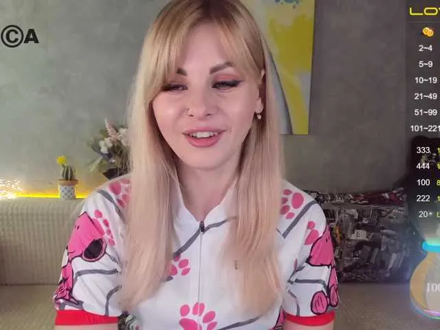 Live sex webcam photo for LiluDallass #287915657