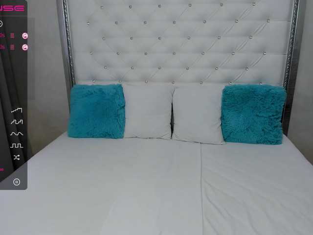 Live sex webcam photo for shycinderela #269305990