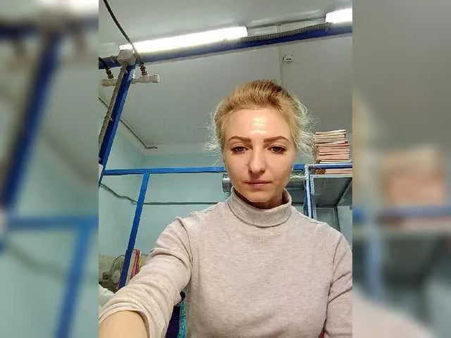 Live sex webcam photo for Anesteishen #269301894