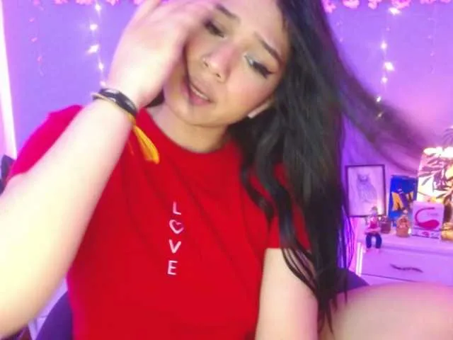 Live sex webcam photo for Catalina-Rose #269302675
