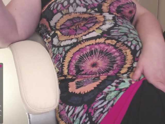 Live sex webcam photo for brunetochka77 #269298756