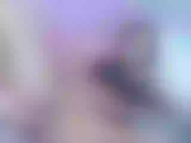 Live sex webcam photo for lizzarobert #269310768