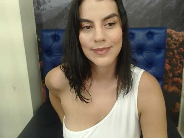 Live sex webcam photo for cleoW #269306410