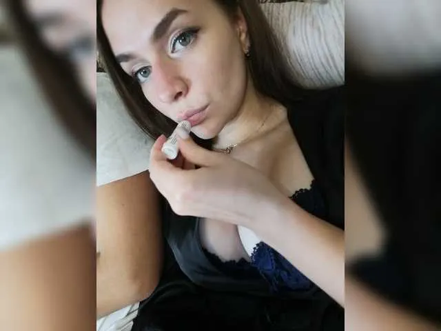 Live sex webcam photo for HellMor #269305357