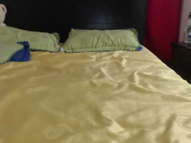 Live sex webcam photo for Daizy-cooper #269299125